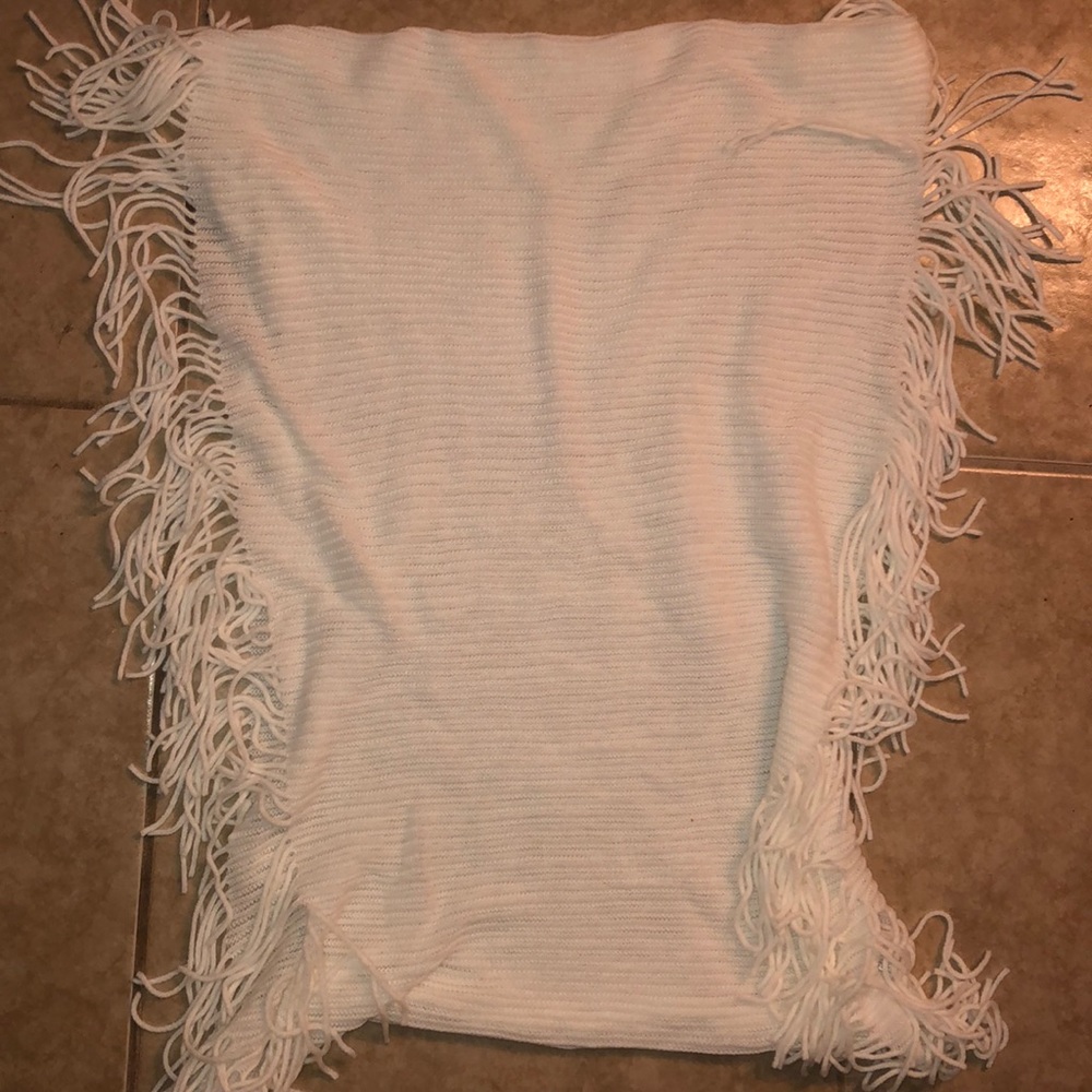 White Fringe Knit Scarf